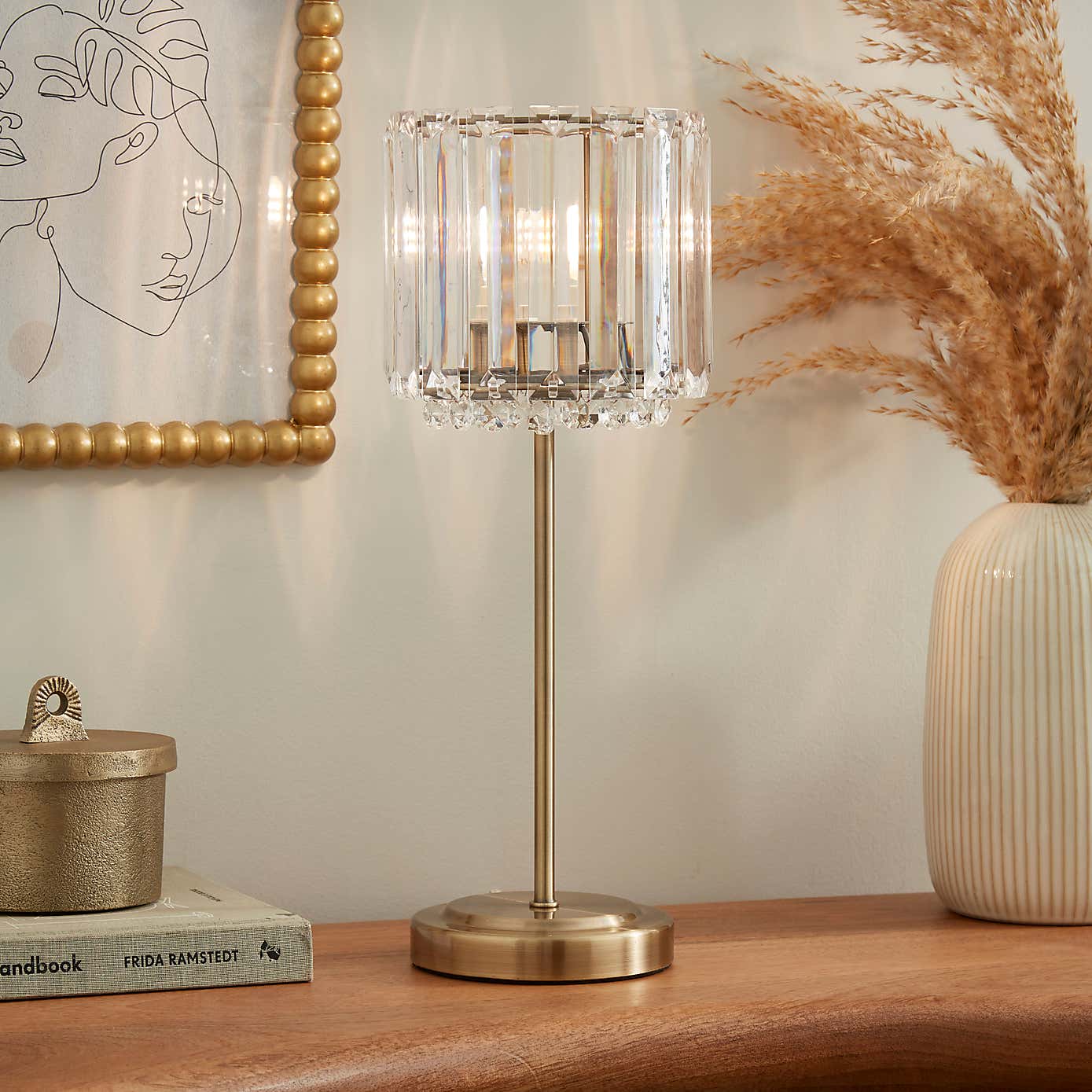 Carousel zoom image position 1 of 6