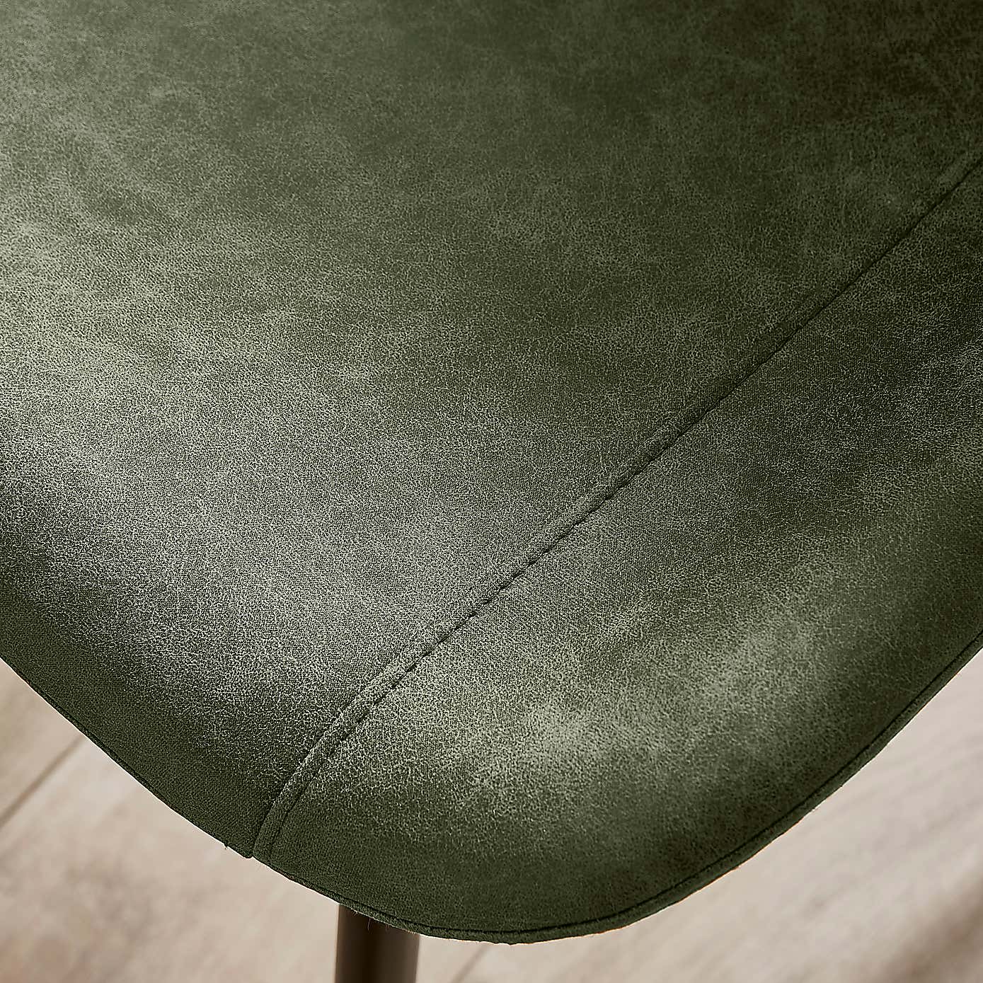 Carousel zoom image position 4 of 9