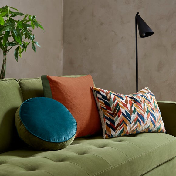 Carousel navigation image position 4 of 4