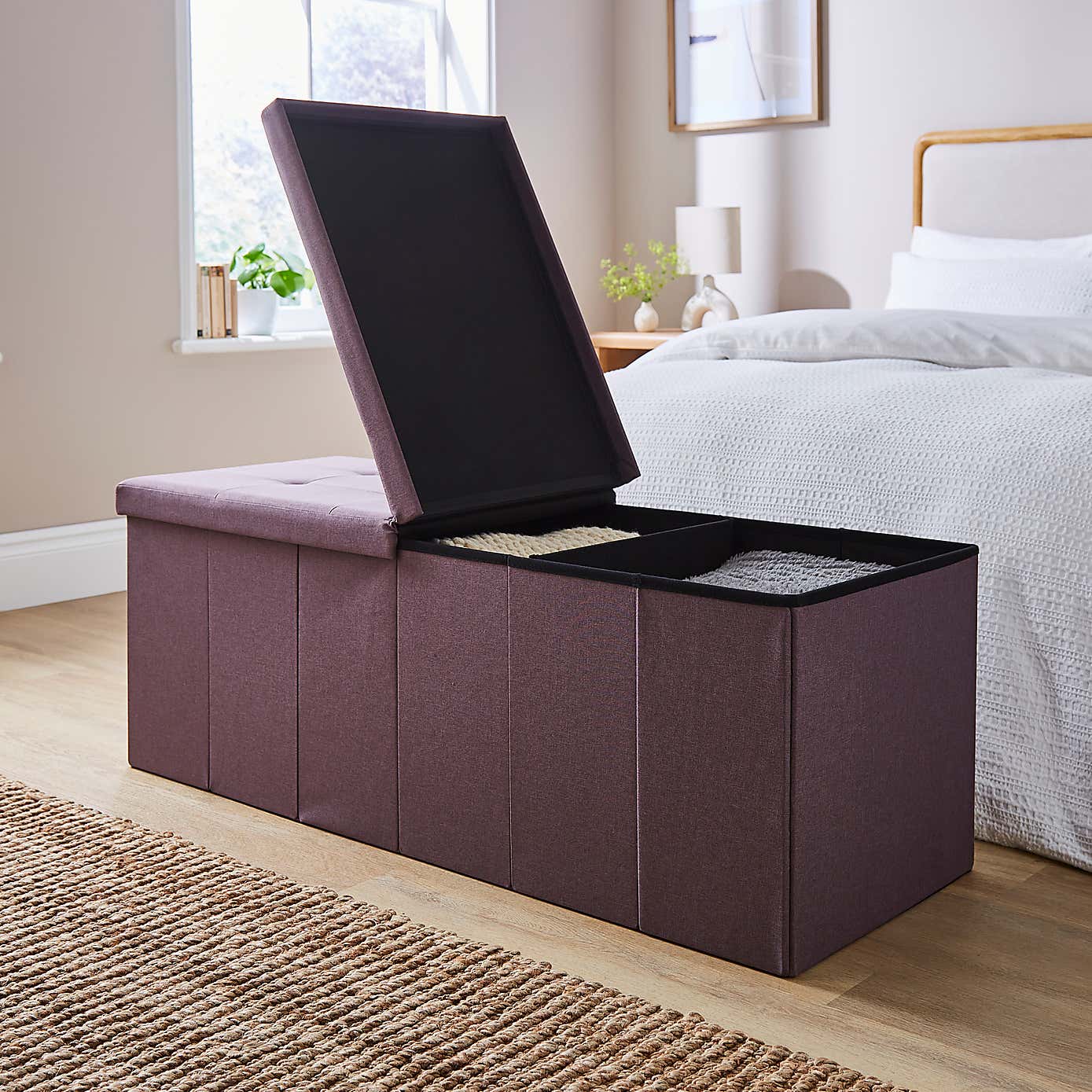 Carousel zoom image position 2 of 4