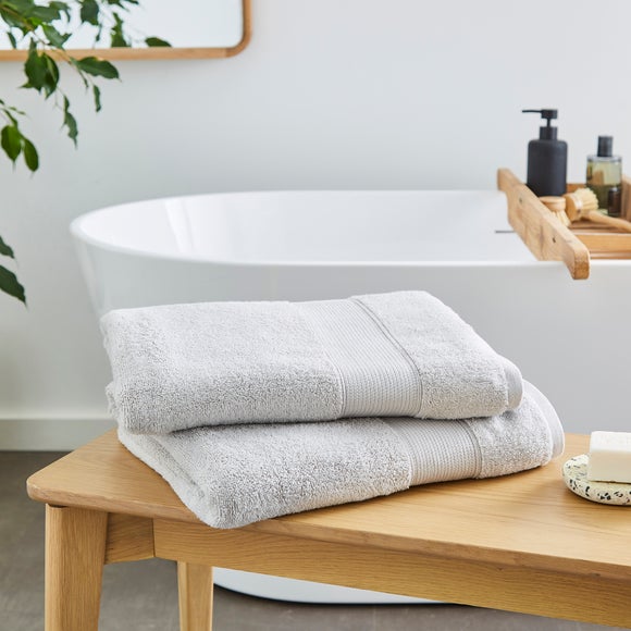 Set of 2 Soft & Fluffy Bath Sheets