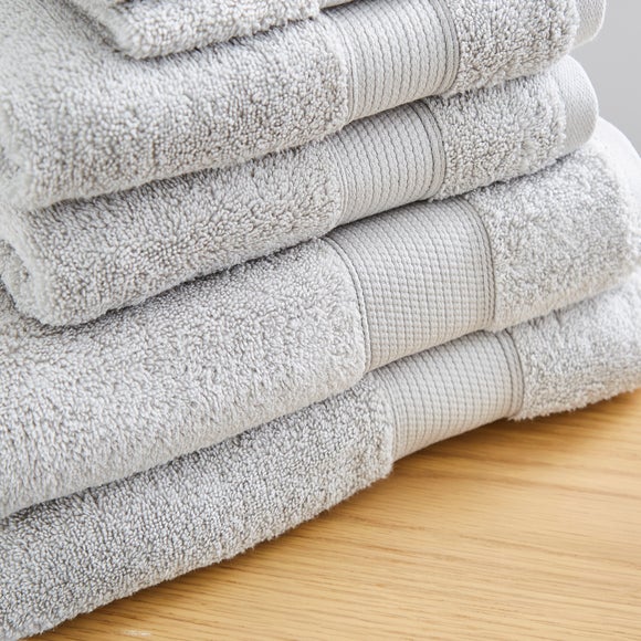 Carousel navigation image position 2 of 3