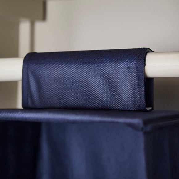 Carousel navigation image position 2 of 3