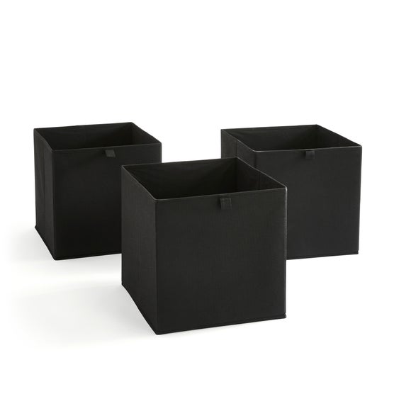 Carousel navigation image position 3 of 4