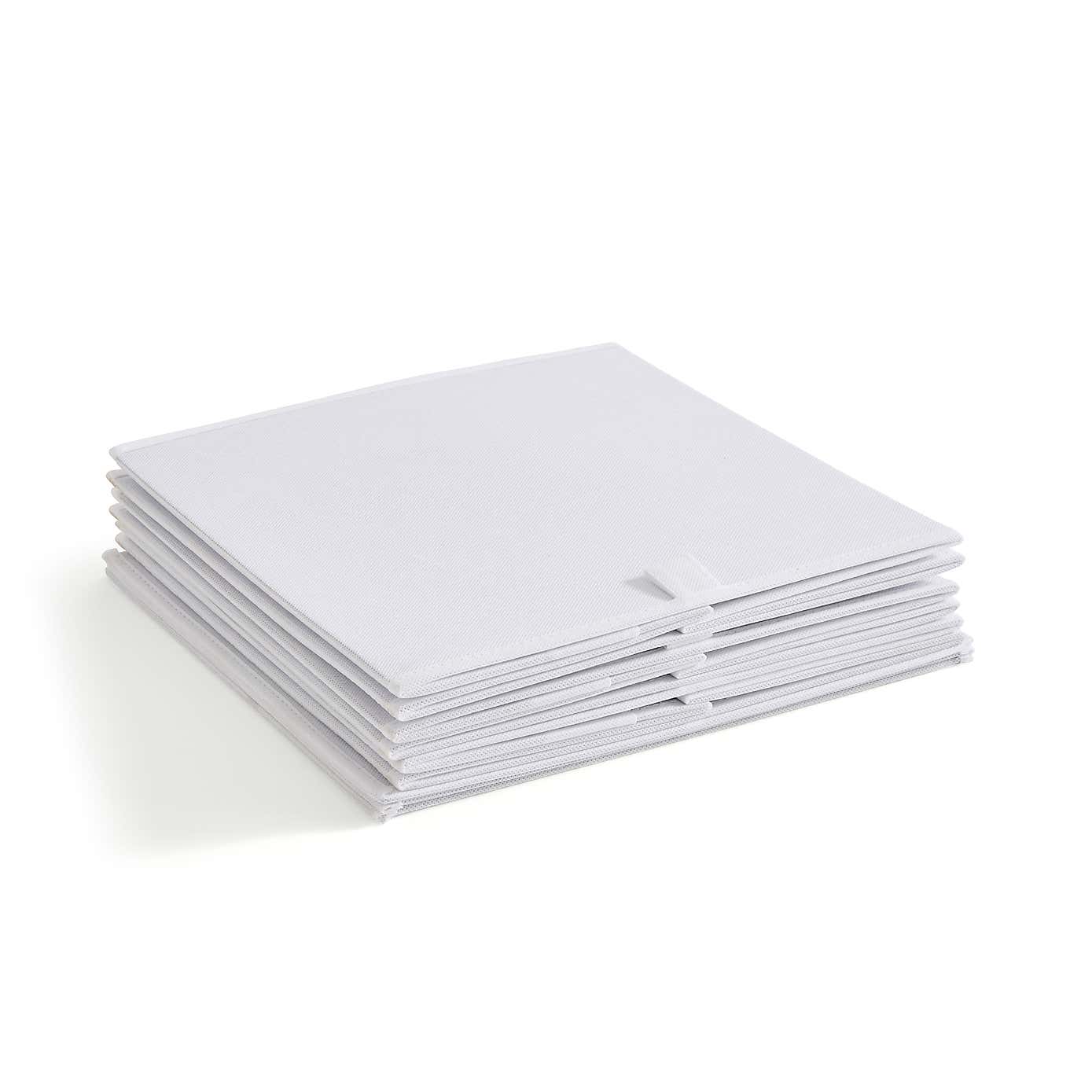 Carousel zoom image position 4 of 4