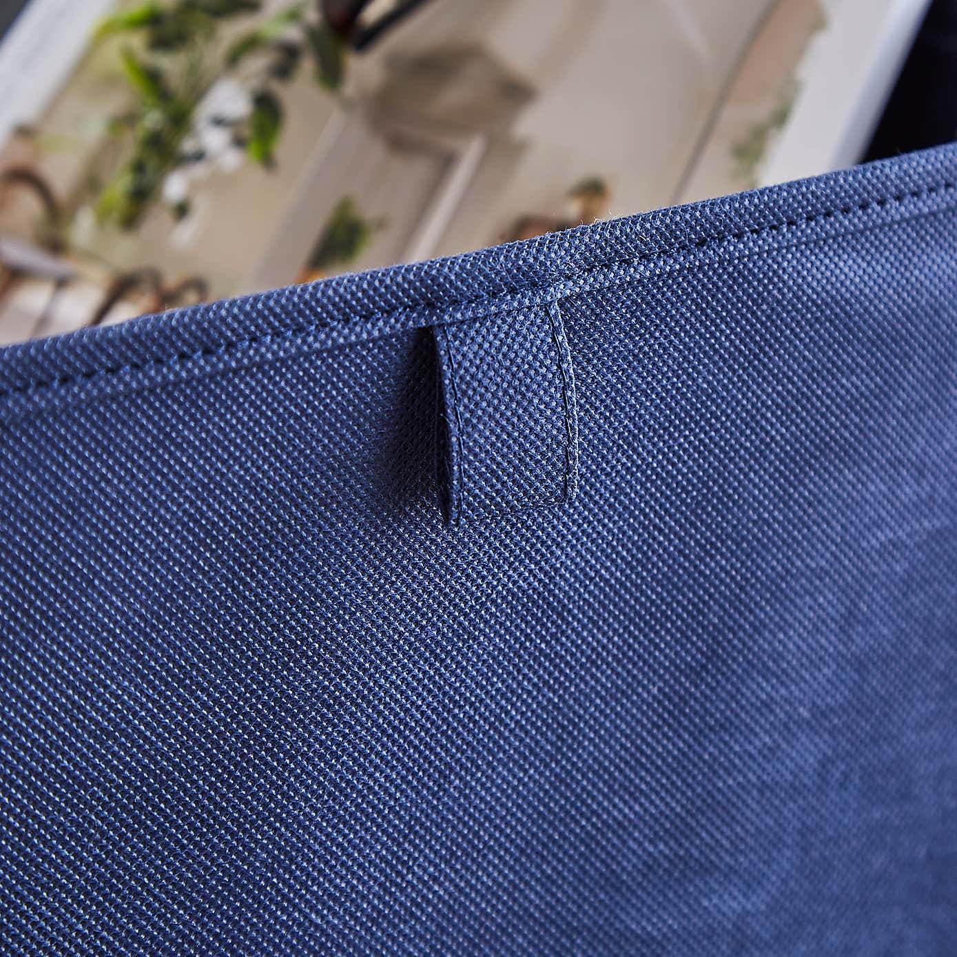 Carousel zoom image position 2 of 4