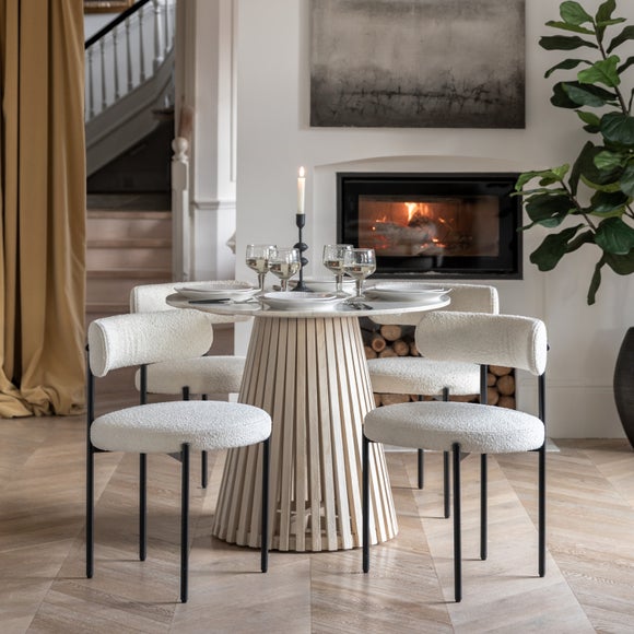 Cedar And Sage Lymbridge 4 Seater Round Dining Table