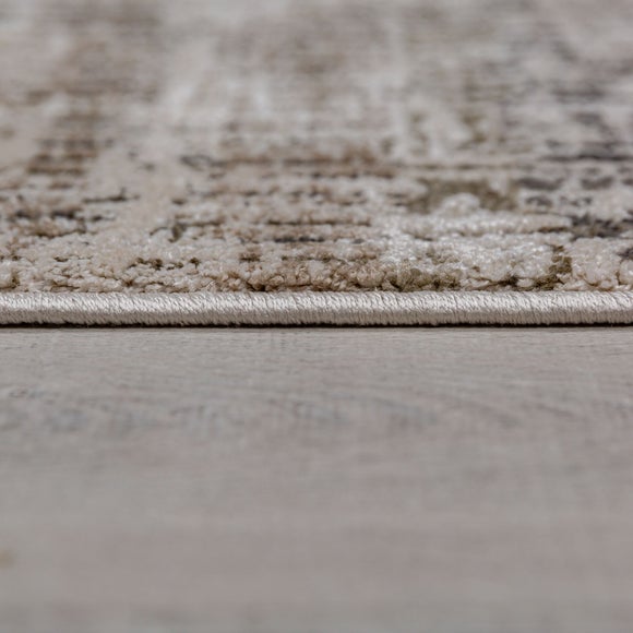 Carousel navigation image position 4 of 6