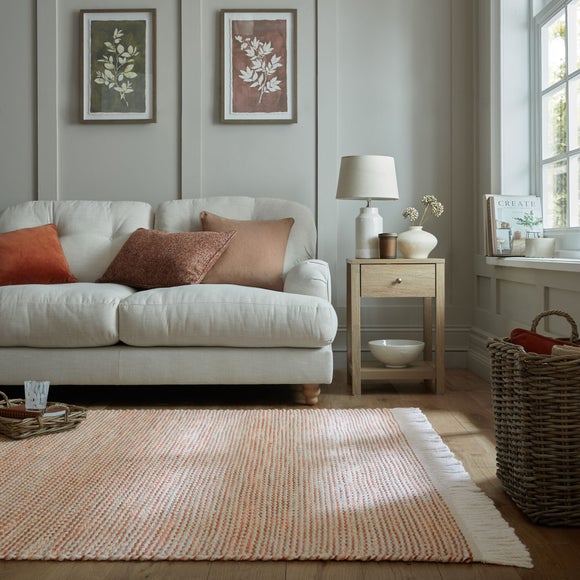 Tarn Chunky Wool Fringed Rug