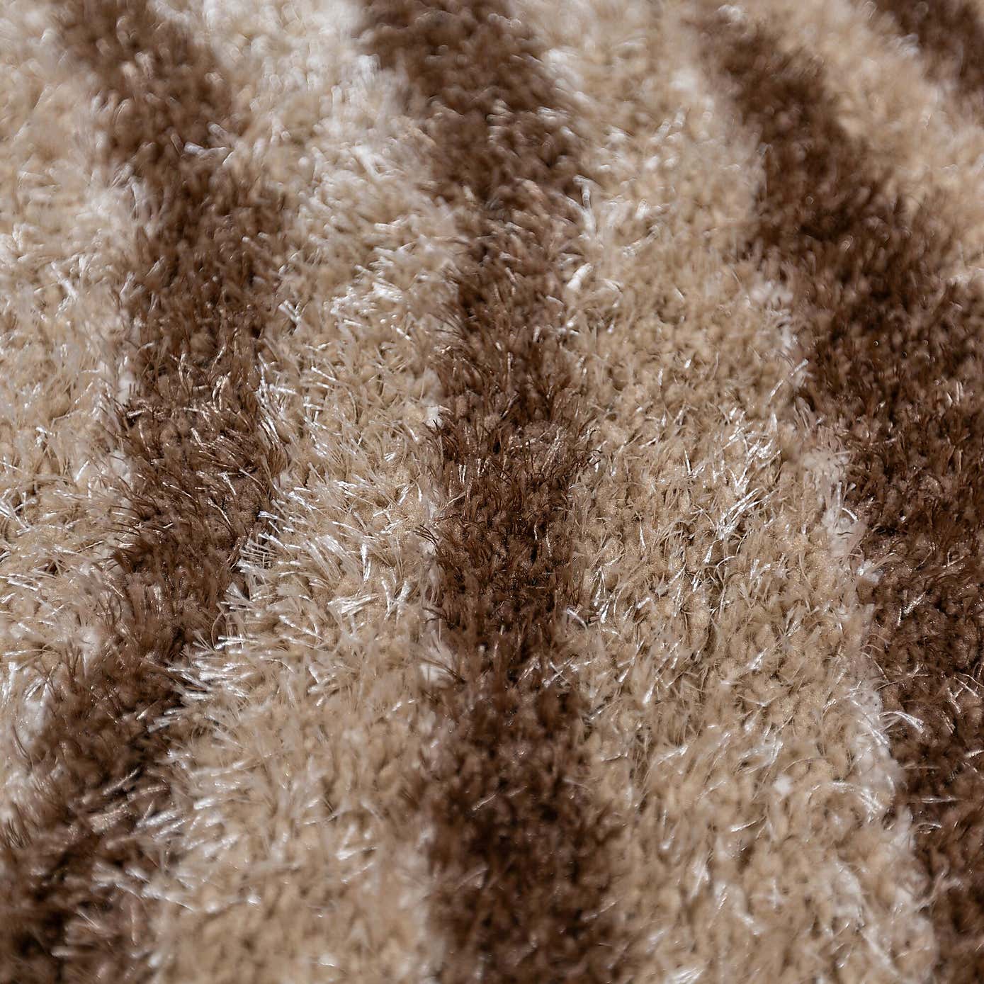 Carousel zoom image position 2 of 6