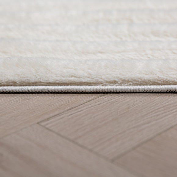 Carousel navigation image position 4 of 7