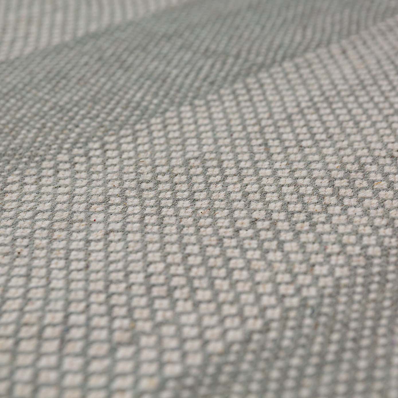 Carousel zoom image position 2 of 6