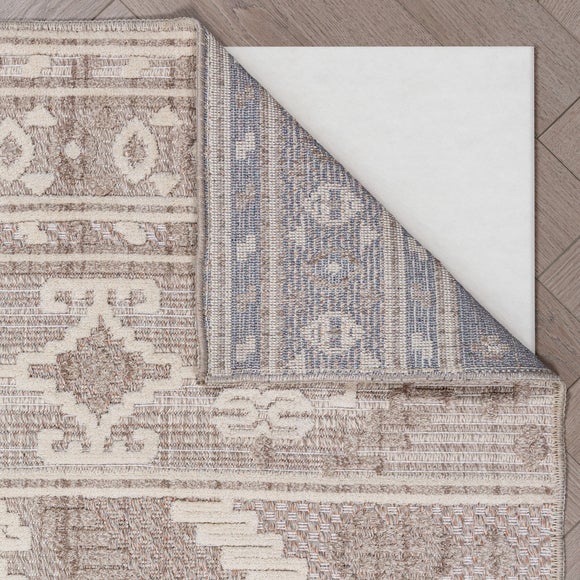 Carousel navigation image position 3 of 6