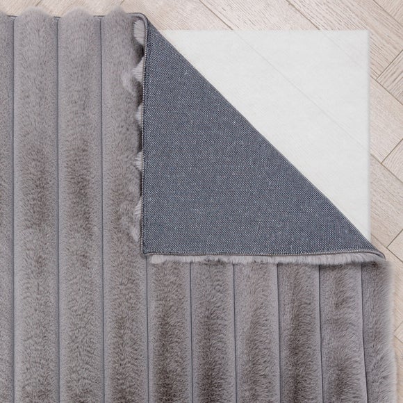 Carousel navigation image position 3 of 8