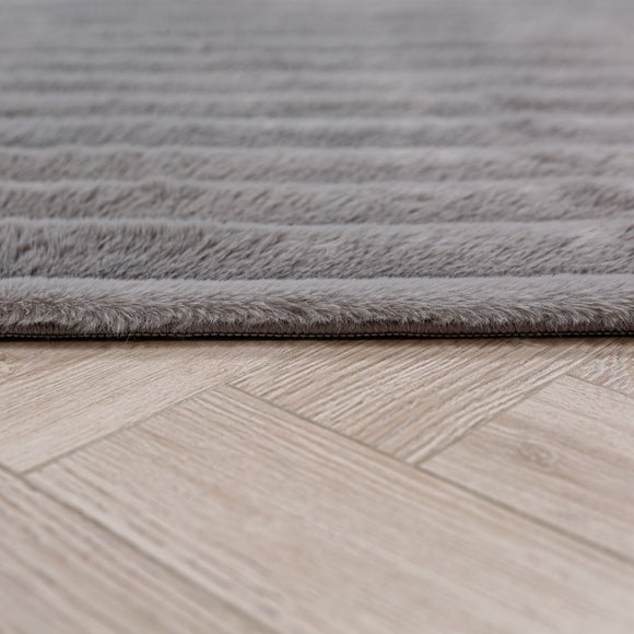 Carousel navigation image position 4 of 8