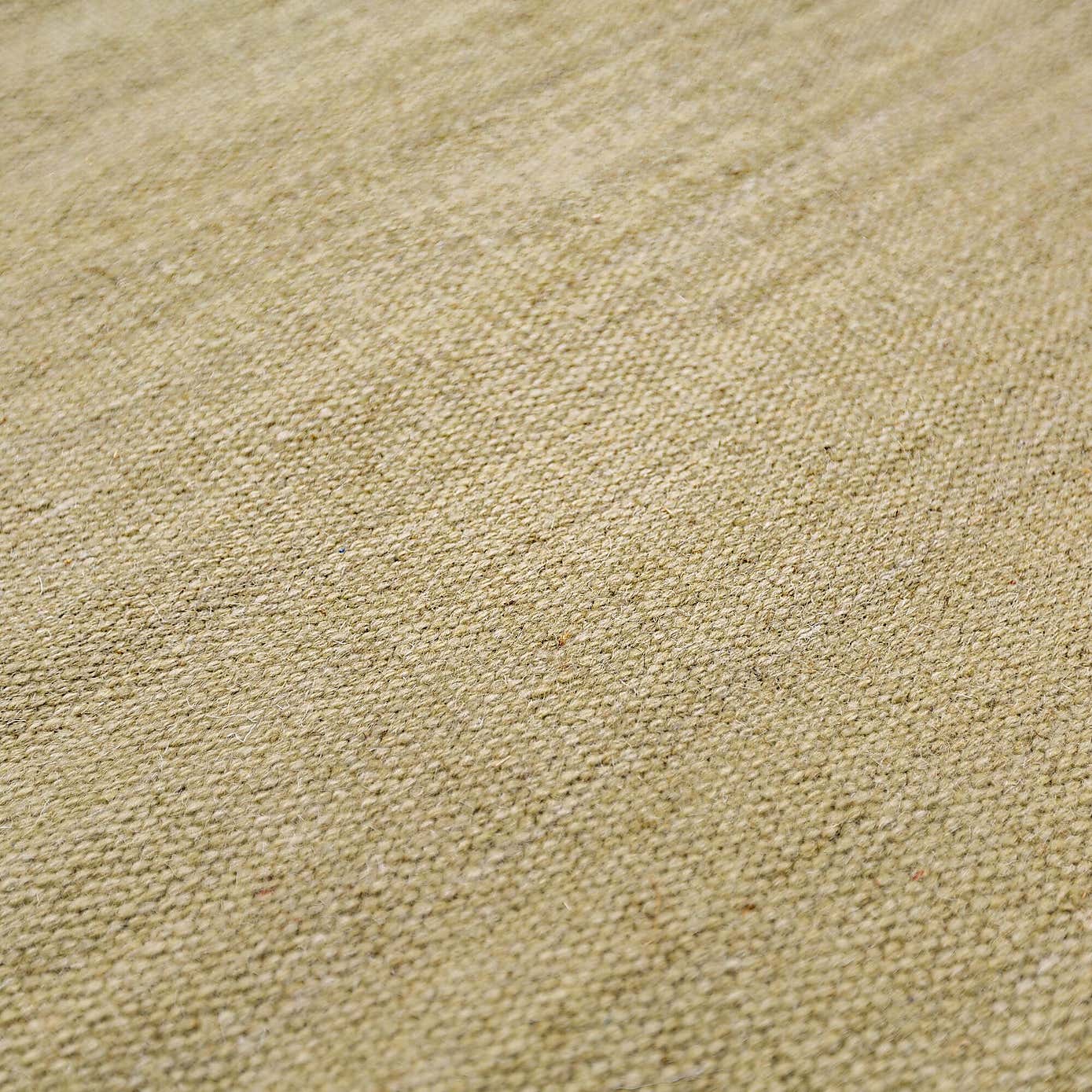 Carousel zoom image position 2 of 6