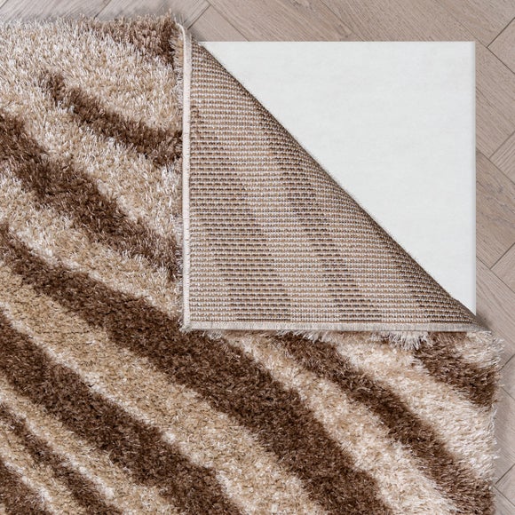 Carousel navigation image position 3 of 6