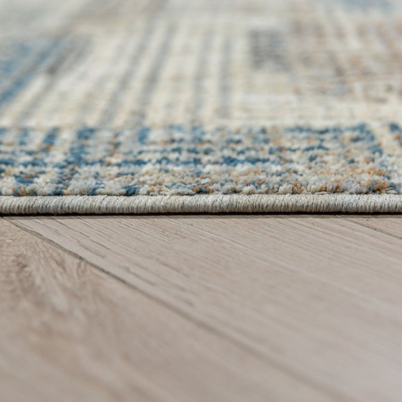 Carousel navigation image position 4 of 5