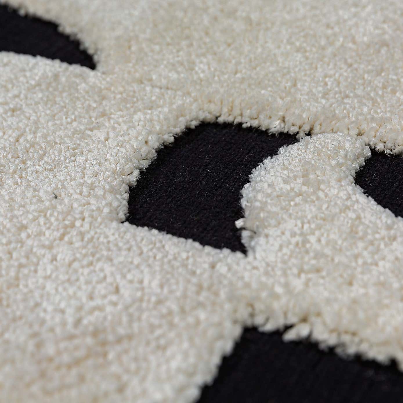 Carousel zoom image position 2 of 6