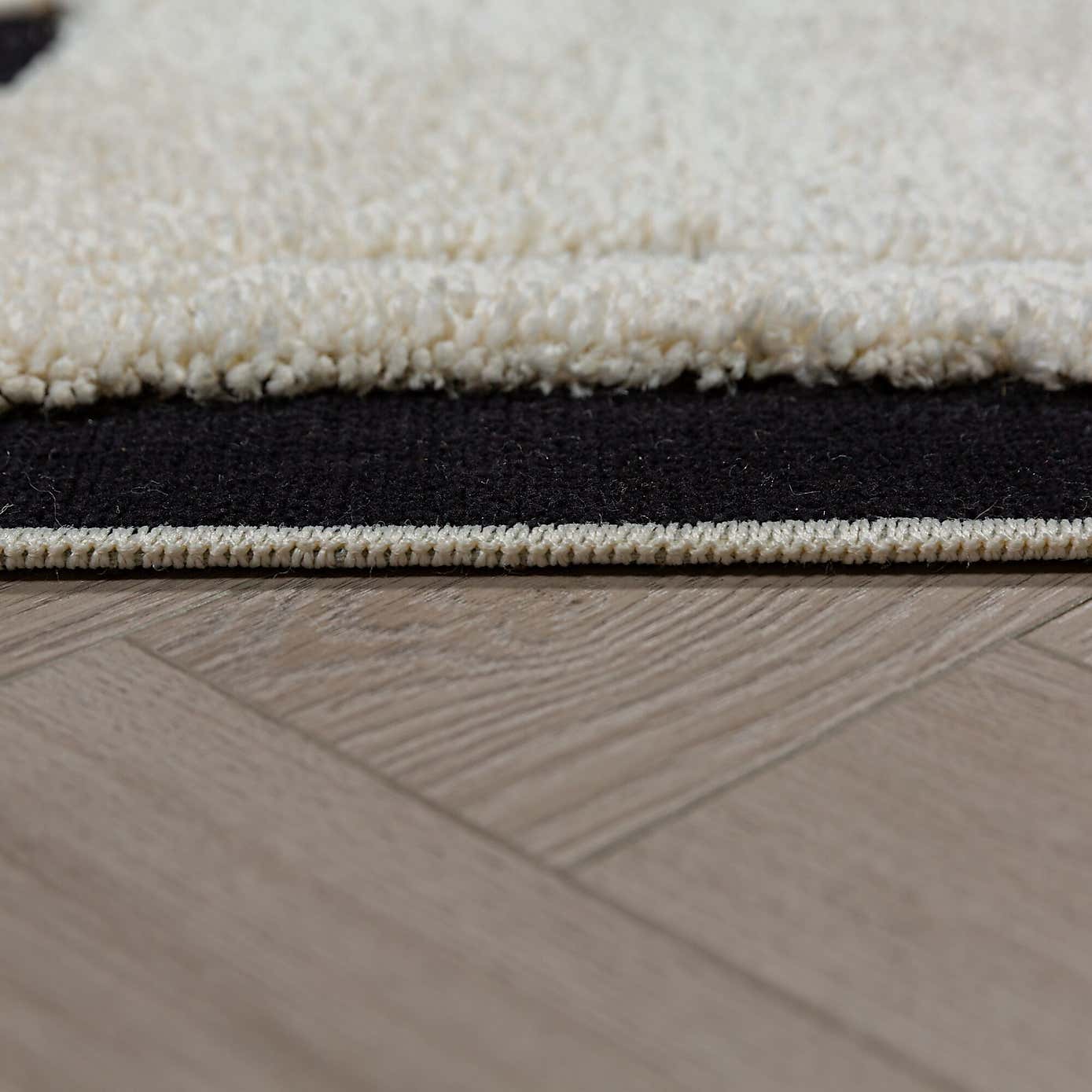 Carousel zoom image position 4 of 6