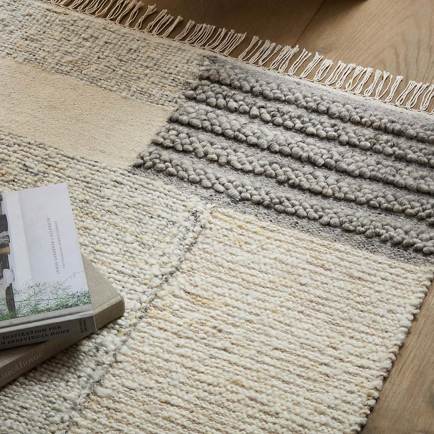 Carousel zoom image position 6 of 7