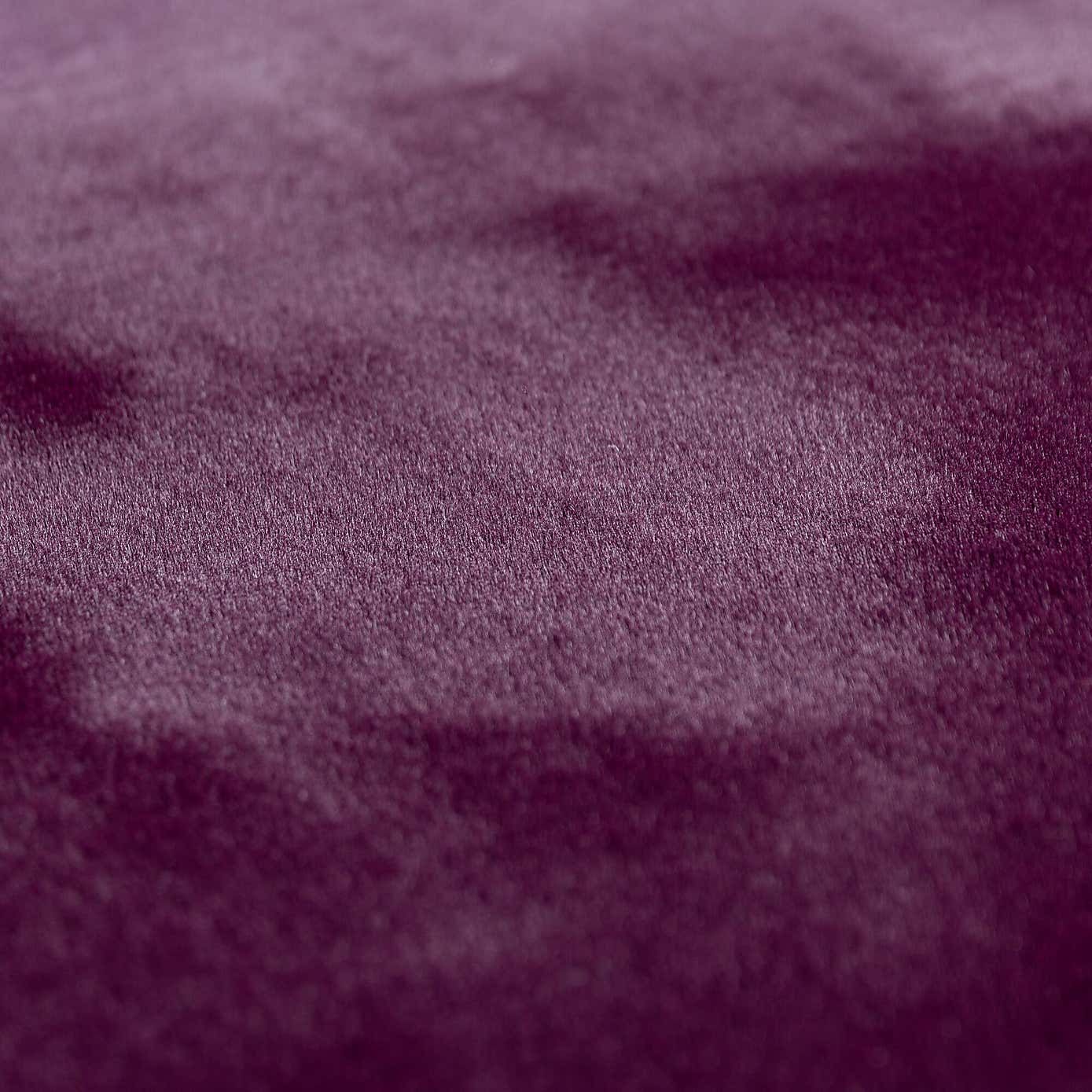 Carousel zoom image position 2 of 6