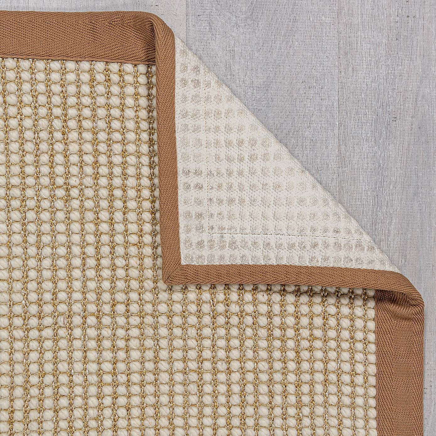 Carousel zoom image position 3 of 6