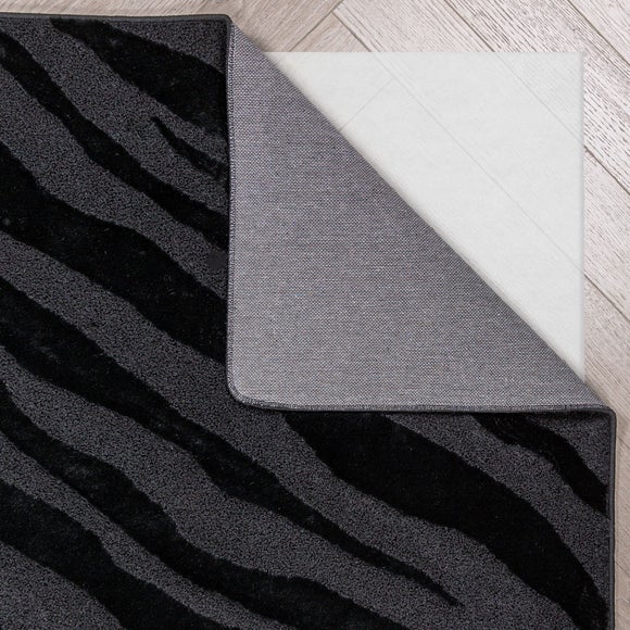 Carousel navigation image position 3 of 5