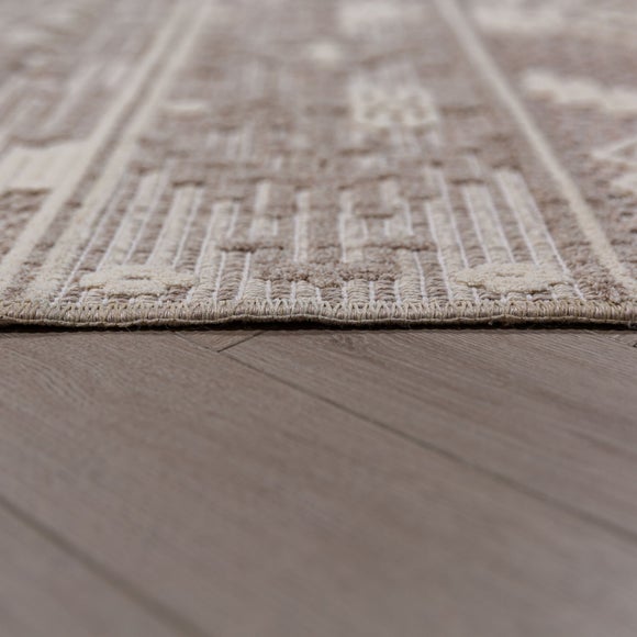 Carousel navigation image position 4 of 6