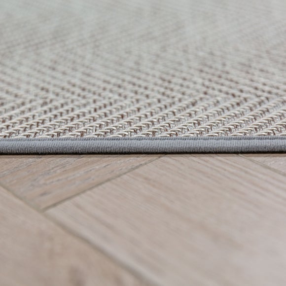 Carousel navigation image position 4 of 6