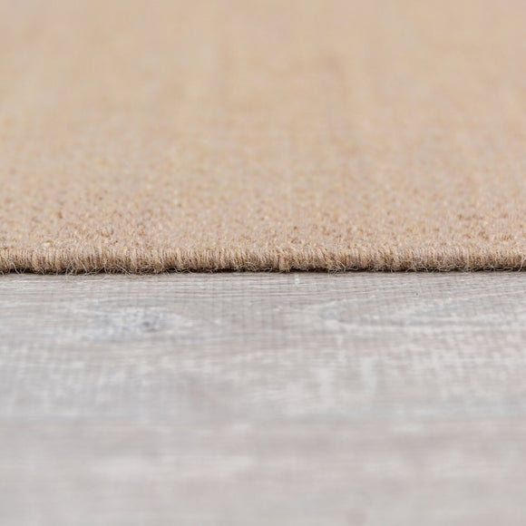 Carousel navigation image position 4 of 6