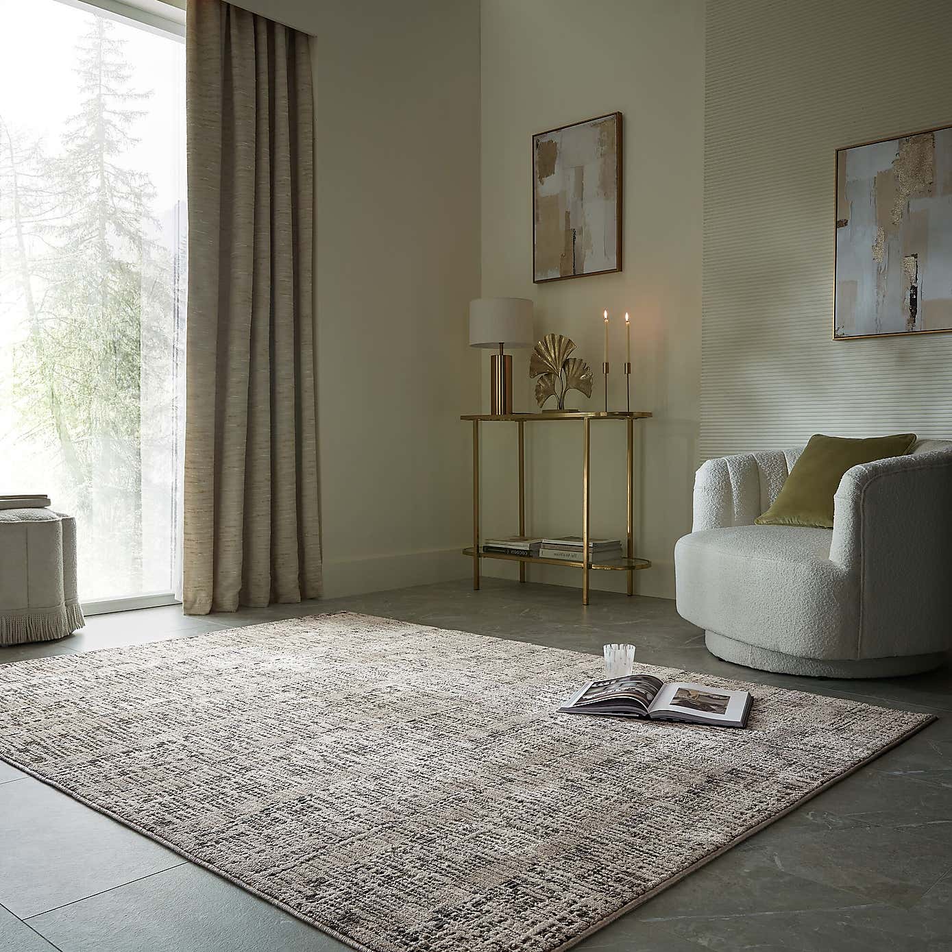 Carousel zoom image position 1 of 6