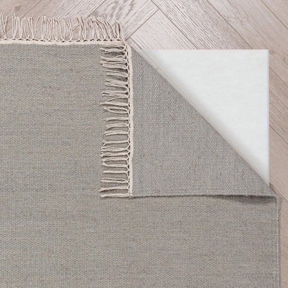 Carousel navigation image position 3 of 6