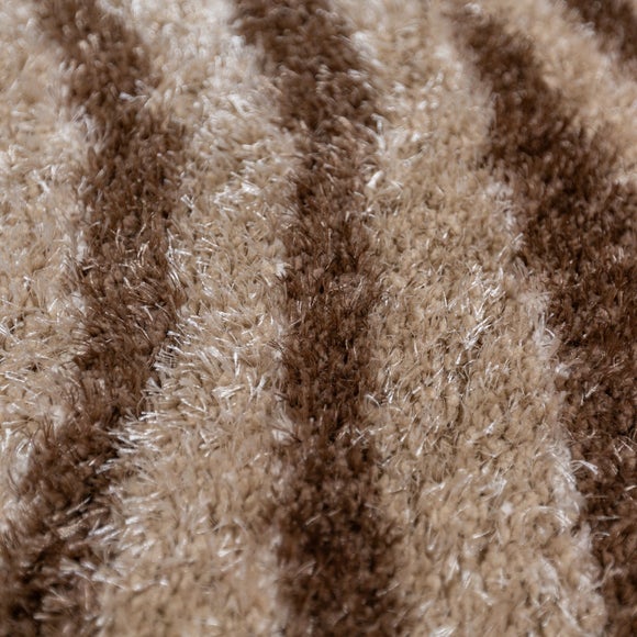 Carousel navigation image position 2 of 6