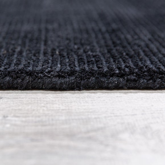 Carousel navigation image position 4 of 6