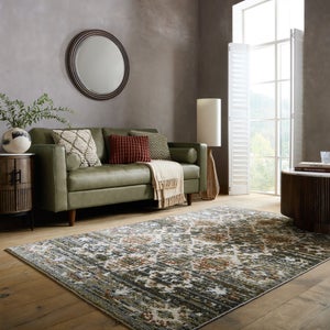 Evar Traditional Tufted Cord Rug