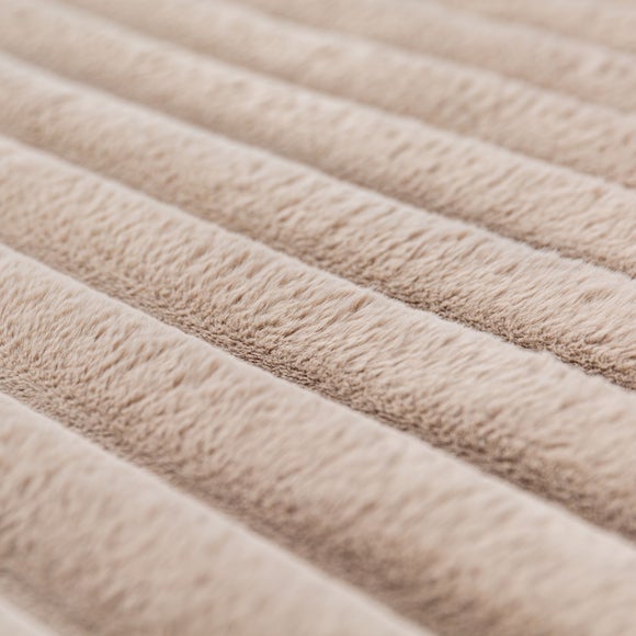 Carousel navigation image position 2 of 7