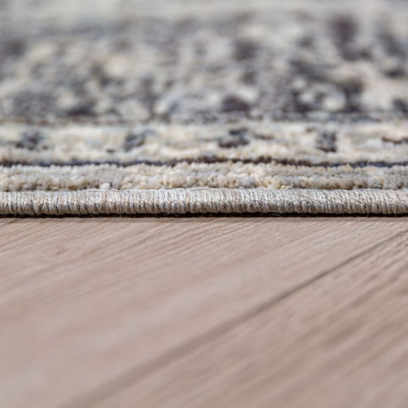 Carousel navigation image position 4 of 5