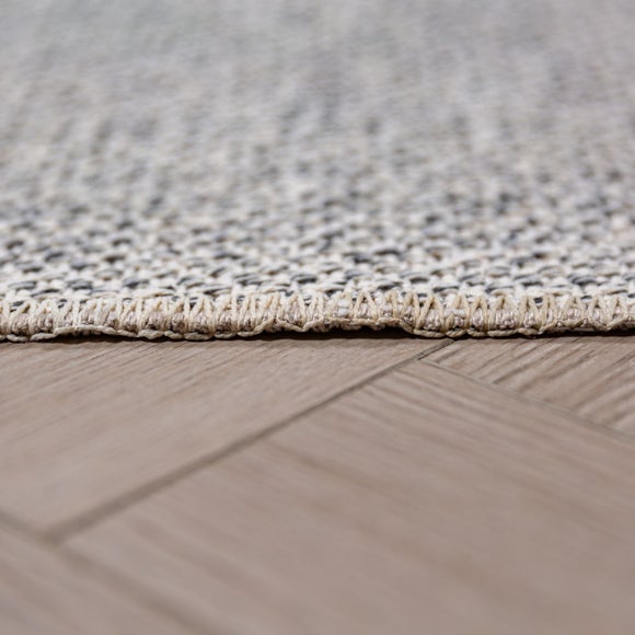 Carousel navigation image position 4 of 6