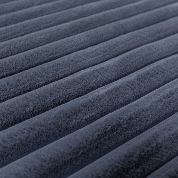 Carousel navigation image position 2 of 7