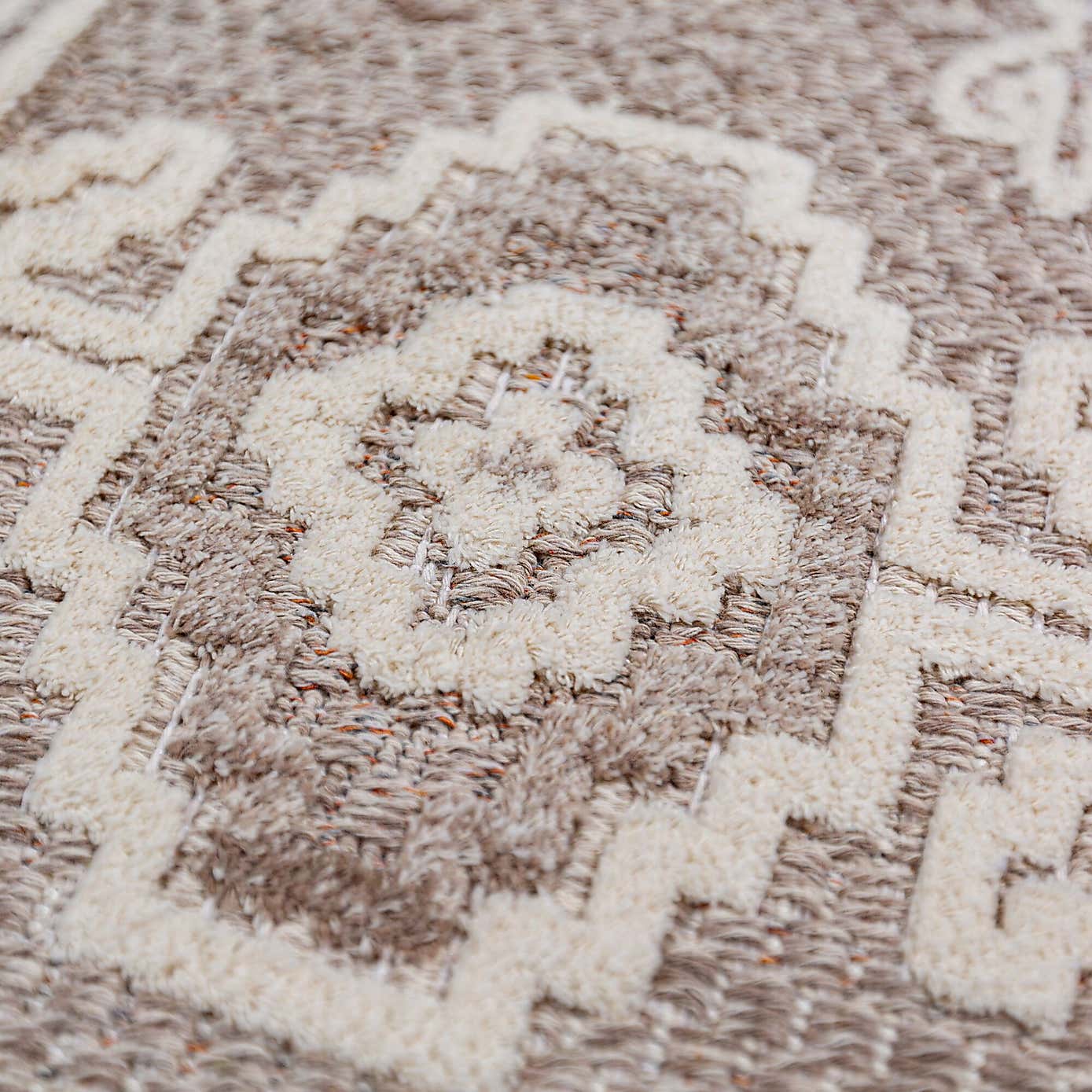 Carousel zoom image position 2 of 5