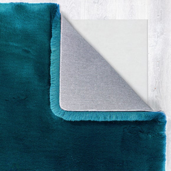 Carousel navigation image position 3 of 7