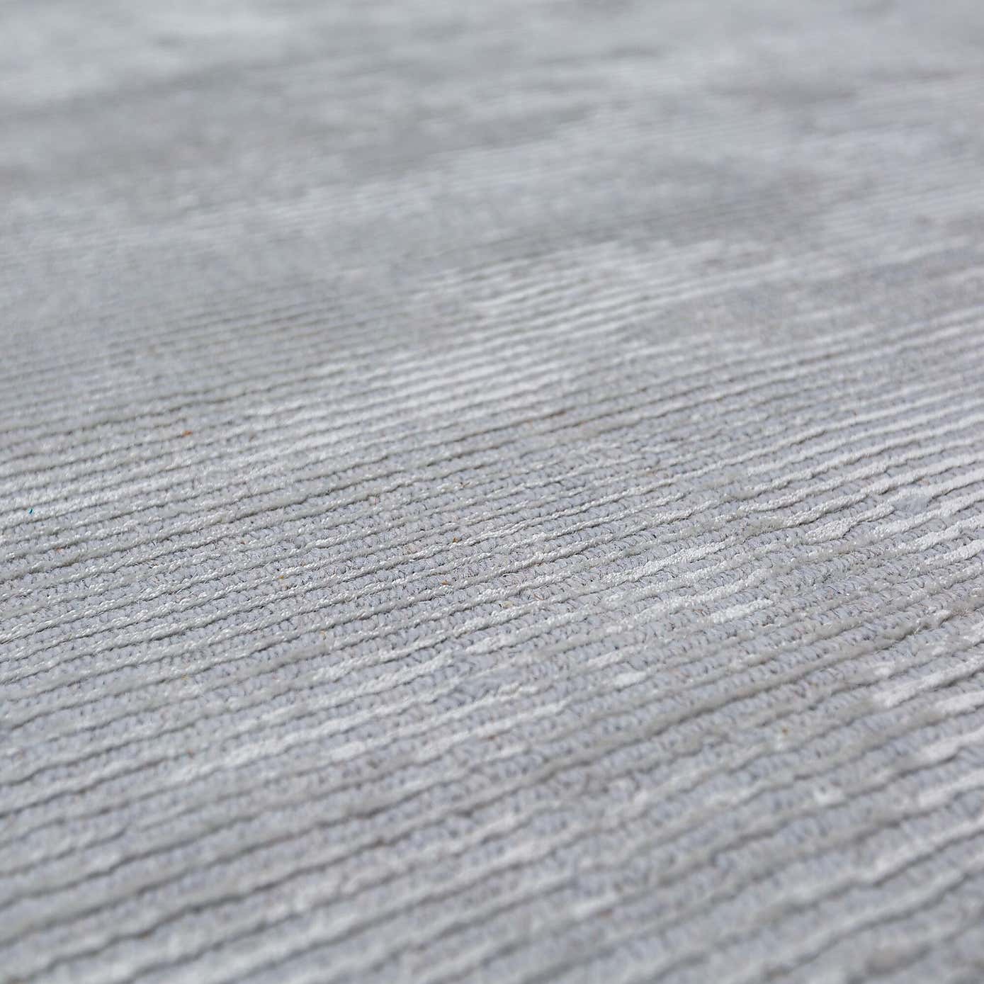 Carousel zoom image position 2 of 6