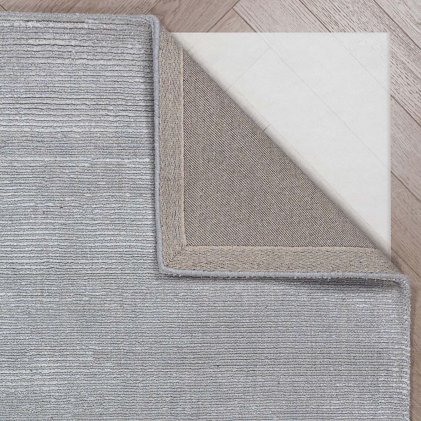 Carousel zoom image position 3 of 6