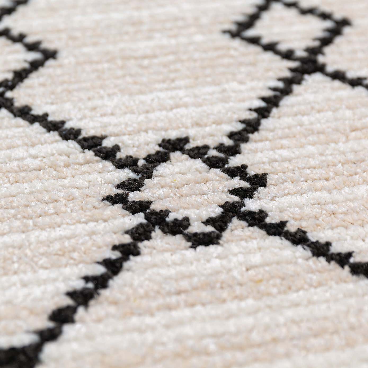 Carousel zoom image position 2 of 6