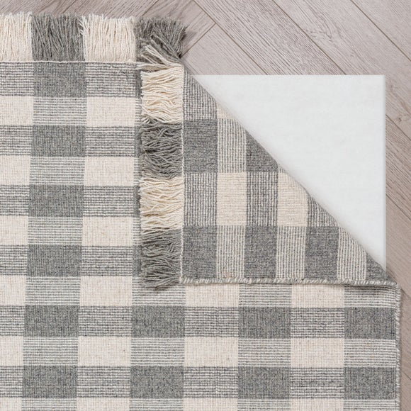 Carousel navigation image position 3 of 7