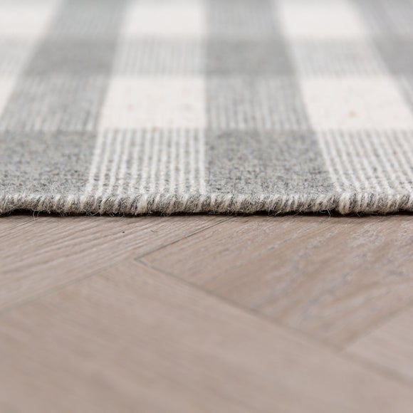 Carousel navigation image position 4 of 7