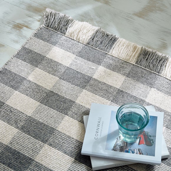 Carousel navigation image position 6 of 7