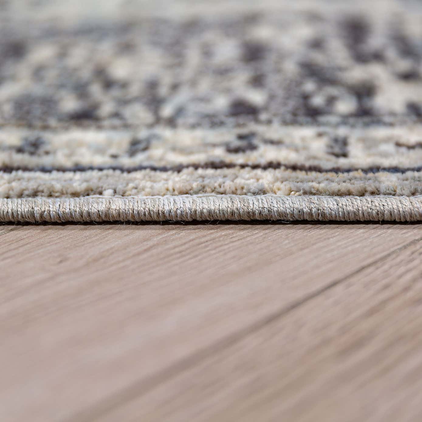 Carousel zoom image position 4 of 5