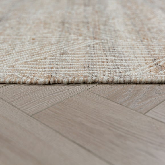 Carousel navigation image position 4 of 6